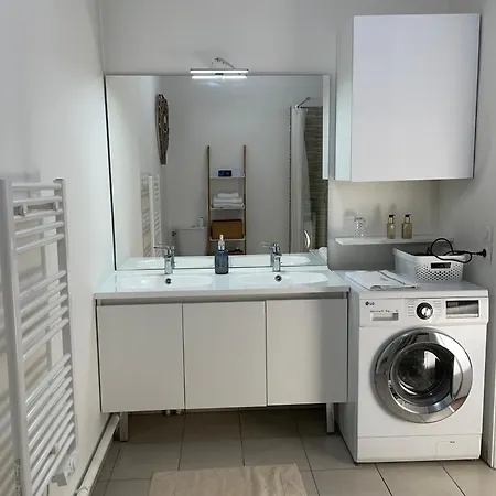 Proche Paris Cdg Asterix Apartment Les Pavillons-sous-Bois